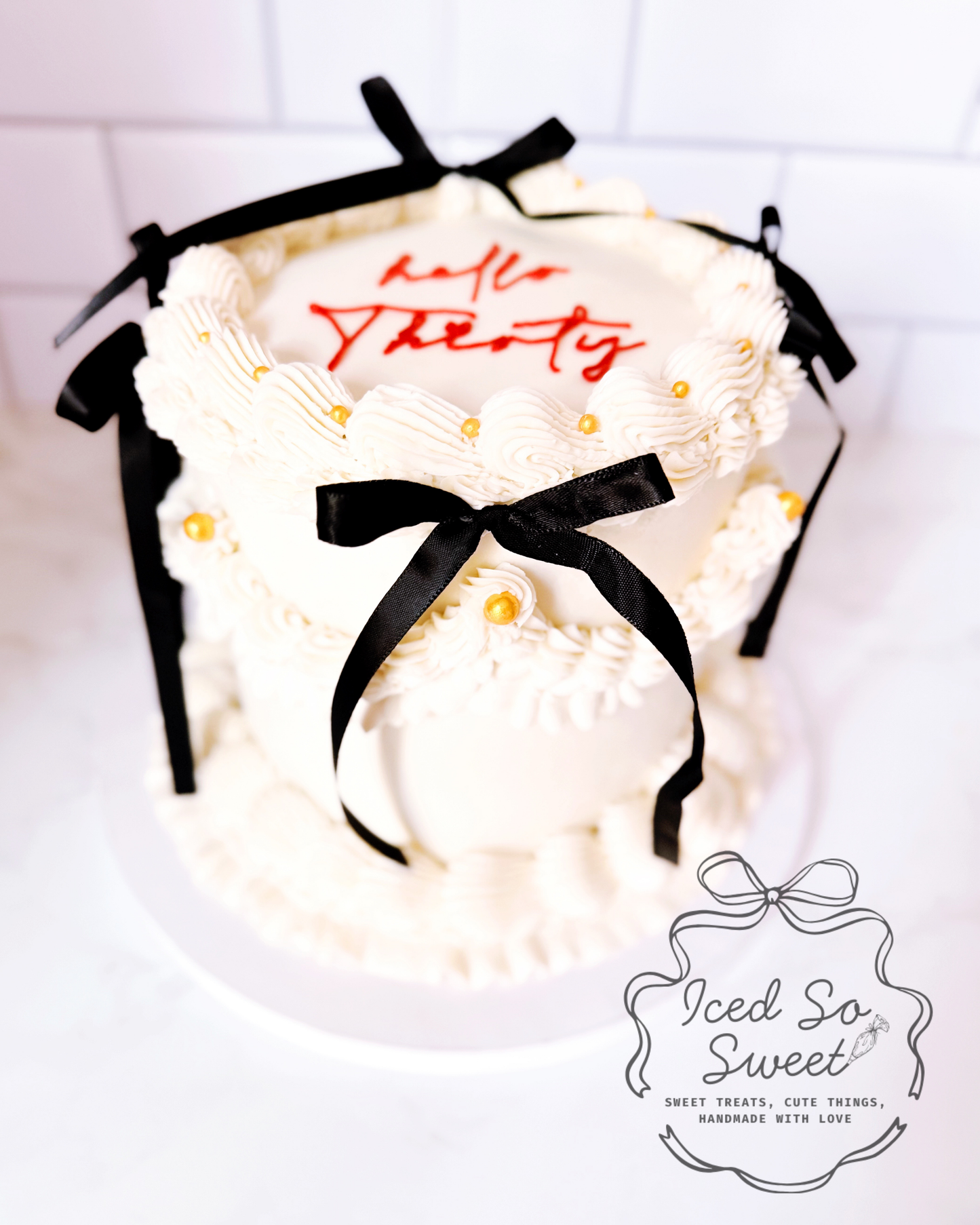 Vintage Bow Cake